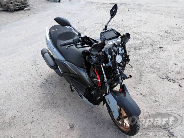 2026 YAMAHA XMAX 