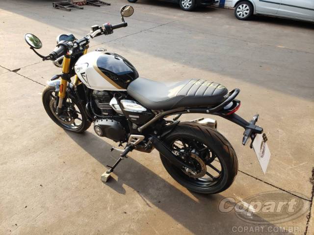 2026 TRIUMPH SPEED 