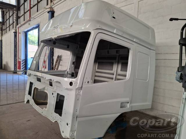 0 MERCEDES BENZ CABINE 
