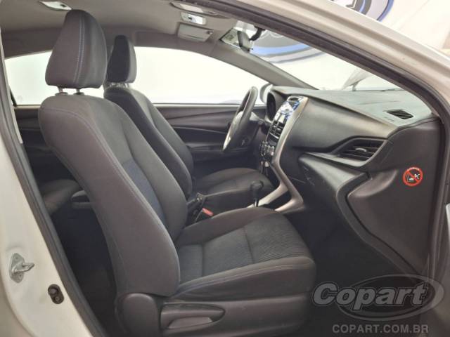 2020 TOYOTA YARIS SEDA 