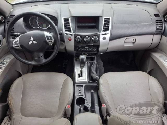 2010 MITSUBISHI PAJERO DAKAR 