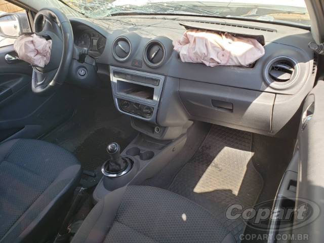 2019 VOLKSWAGEN SAVEIRO 