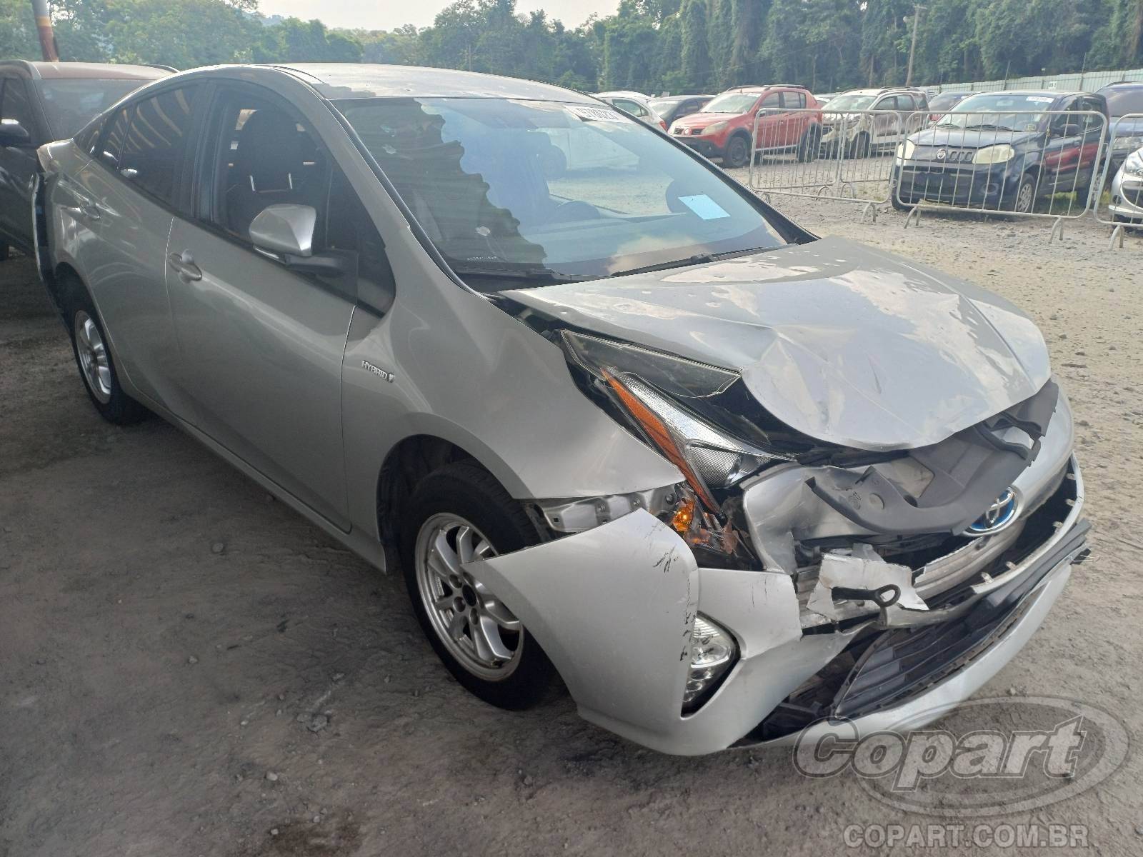 Veículo Toyota Prius Toyota Prius Hybrid 1.8 16V VVT-i 2017 Médio Dano Frontal 2017 em leilão