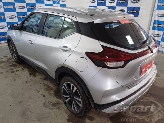2025 NISSAN Kicks Play 
