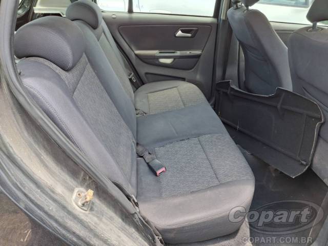 2013 VOLKSWAGEN FOX 