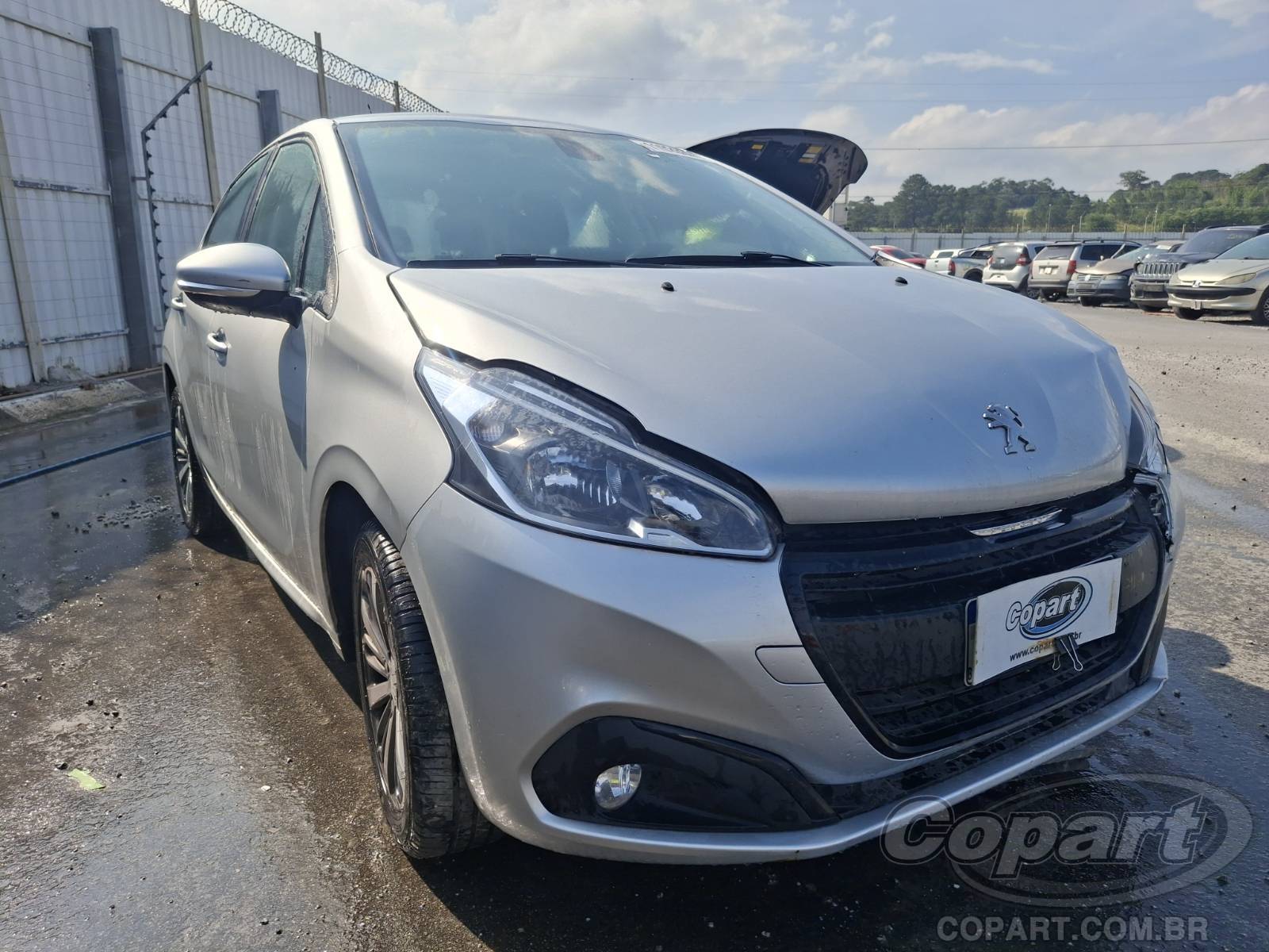Peugeot 208 1.6 16V VVT