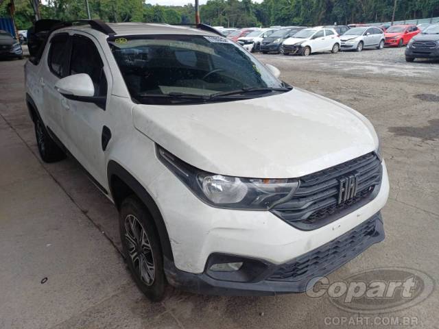 2025 FIAT STRADA CD 