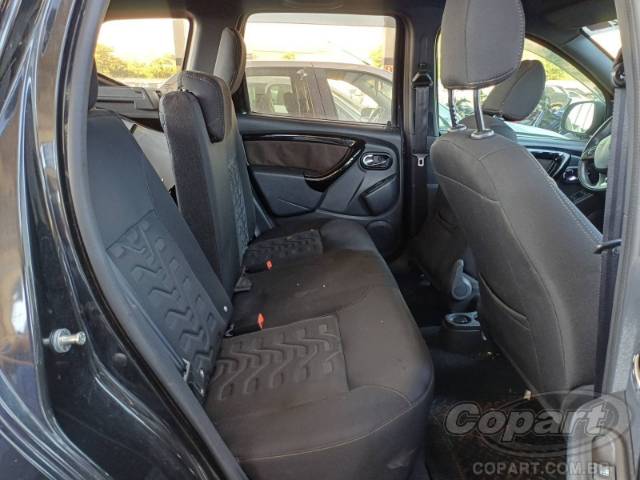 2019 RENAULT DUSTER 