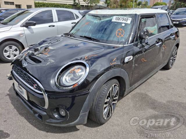 2020 MINI COOPER 