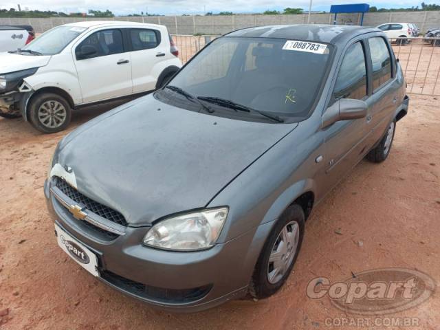 2011 CHEVROLET CLASSIC 