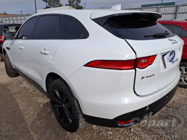 2019 JAGUAR F-PACE 