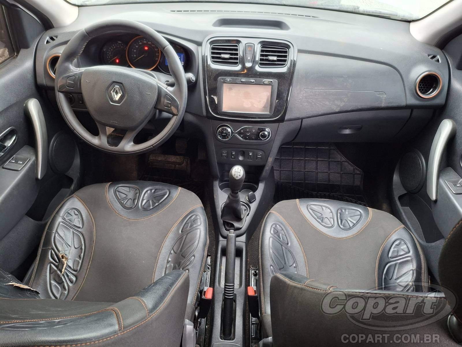 Foto 9 de 15: 2018 RENAULT SANDERO