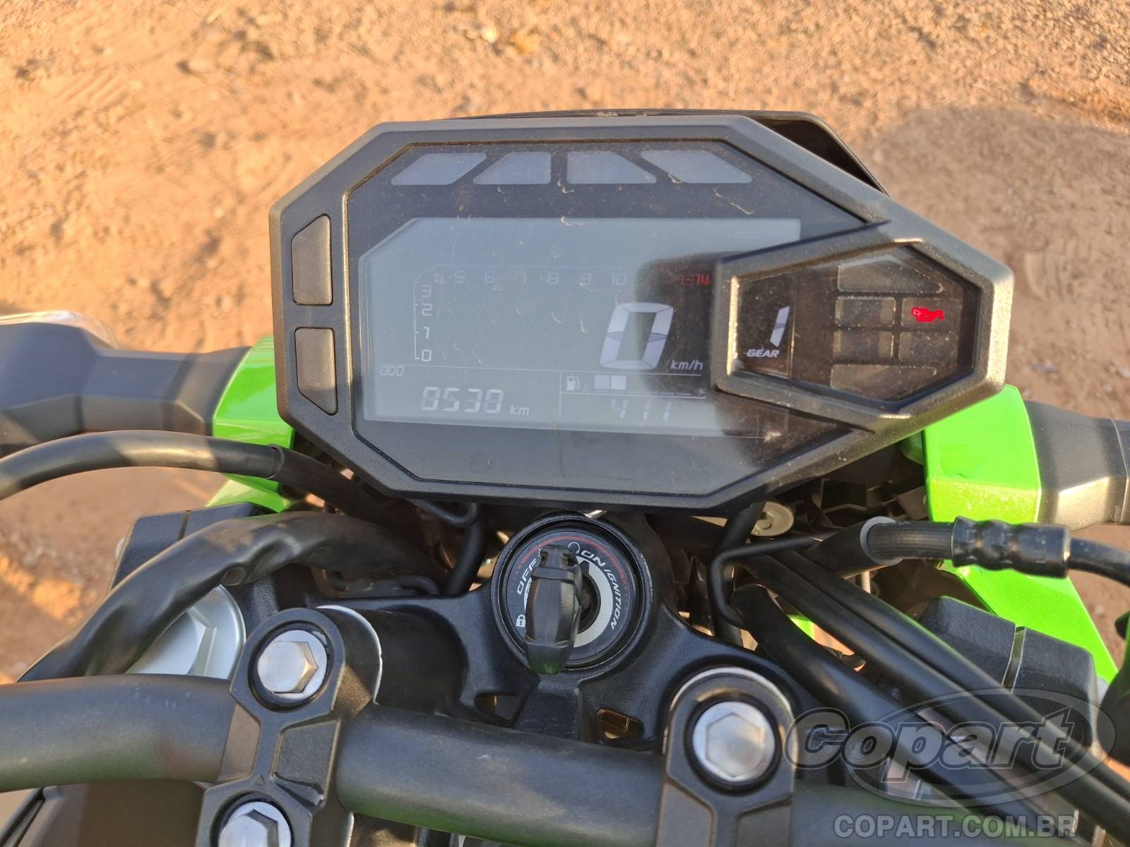 2025 KAWASAKI Z500 — foto 9 de 10