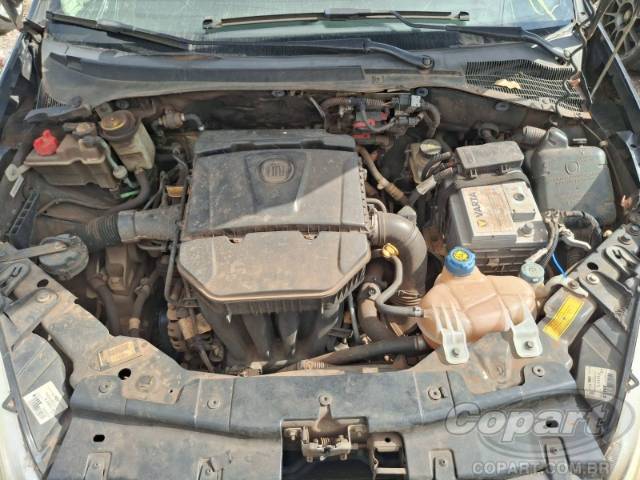 2015 FIAT LINEA 