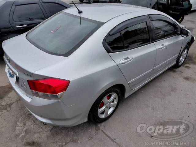 2011 HONDA CITY 