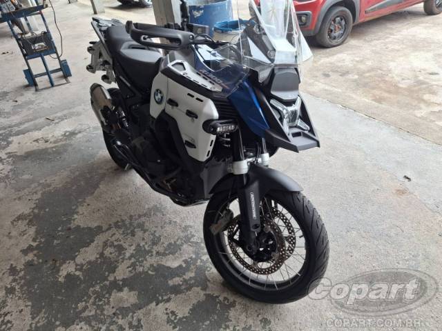 2026 BMW R 1300 