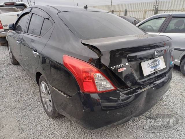 2014 NISSAN VERSA 