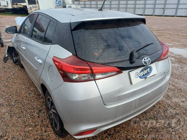 2023 TOYOTA YARIS 