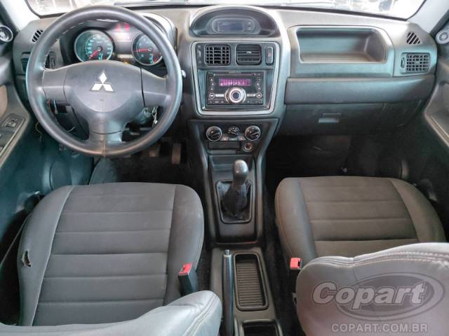 2013 MITSUBISHI PAJERO TR4 