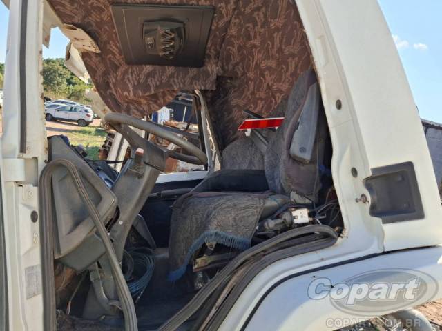 2005 FORD CARGO 4331 