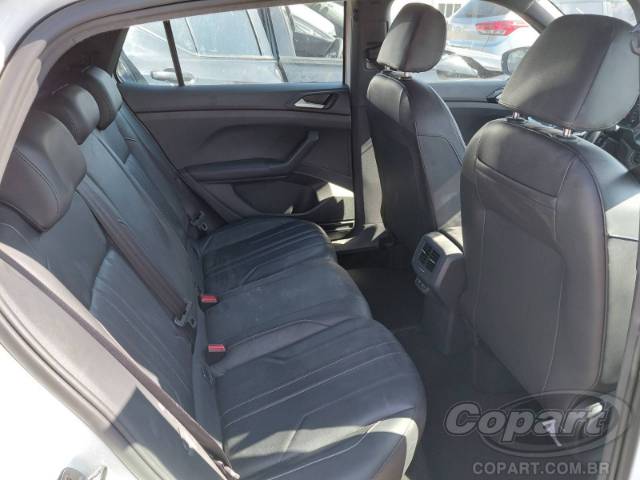 2025 VOLKSWAGEN T-CROSS 