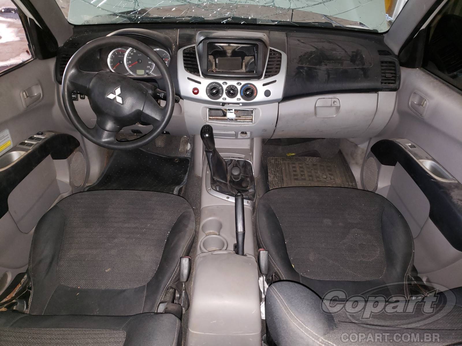 Foto 9 de 10: 2013 MITSUBISHI L200 TRITON