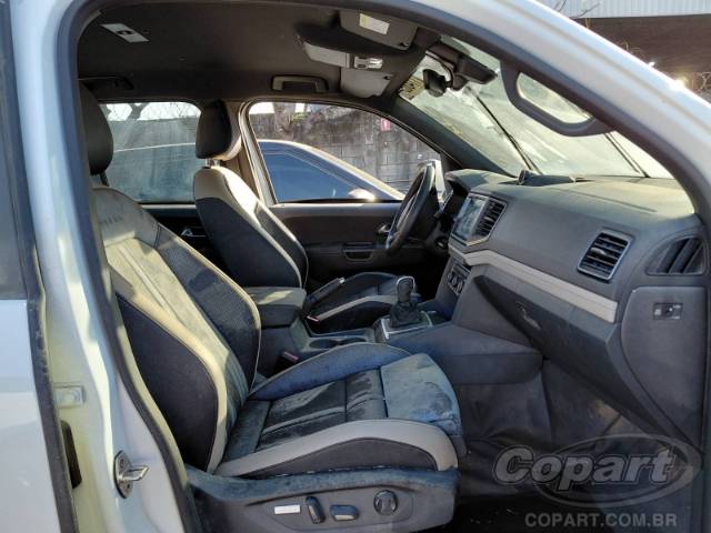 2025 VOLKSWAGEN AMAROK 