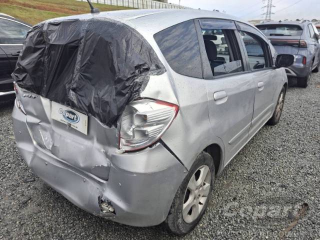 2009 HONDA FIT 