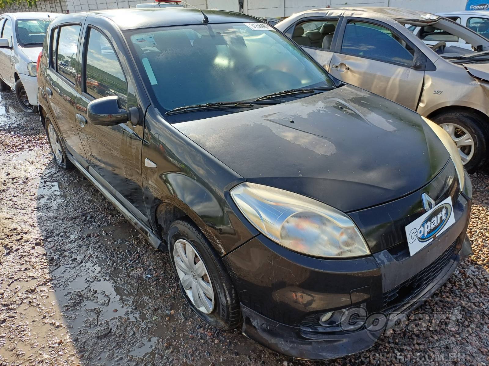 Veículo Renault Sandero Renault Sandero Expression 1.0 16V 2013 com Motor Avariado e GNV 2013 em leilão