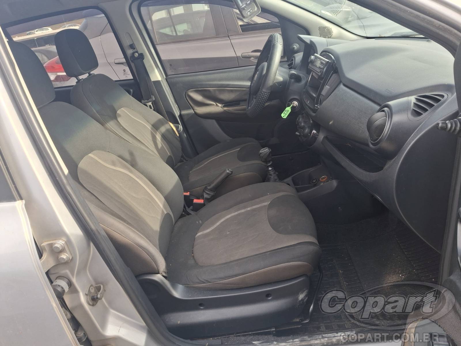 2016 FIAT UNO — foto 5 de 10