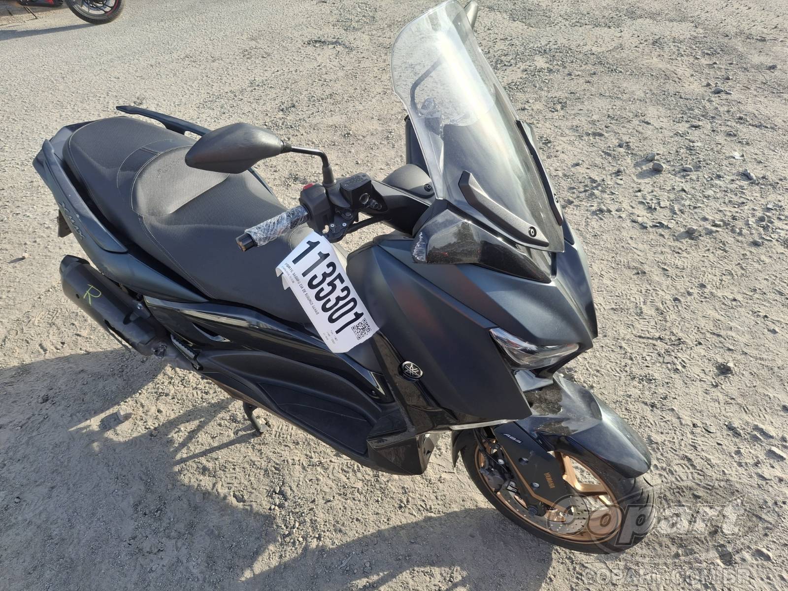 Yamaha Xmax 2024 em leilão — SP