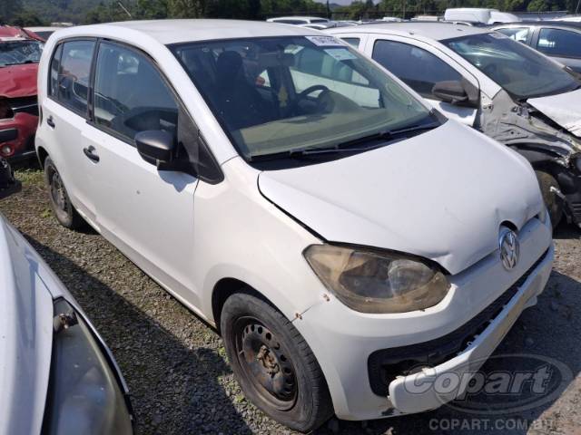2016 VOLKSWAGEN UP 