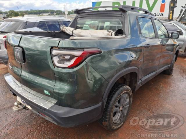 2017 FIAT TORO 