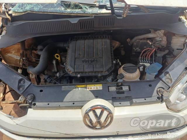 2015 VOLKSWAGEN UP 