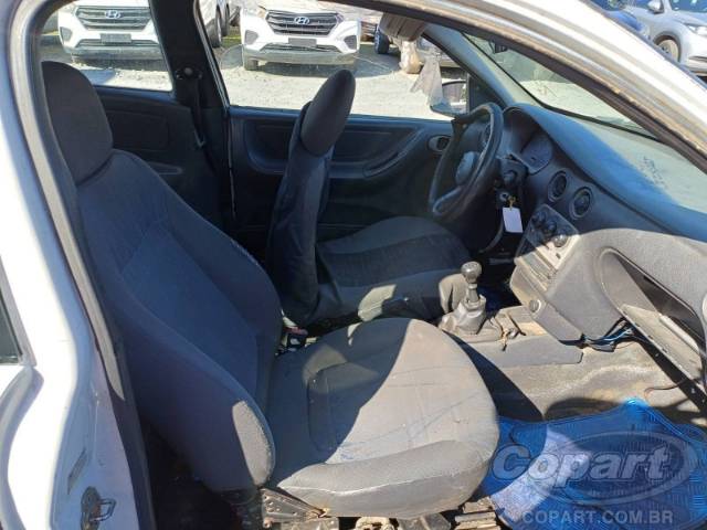2004 CHEVROLET CELTA 
