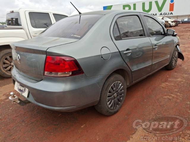 2011 VOLKSWAGEN VOYAGE 