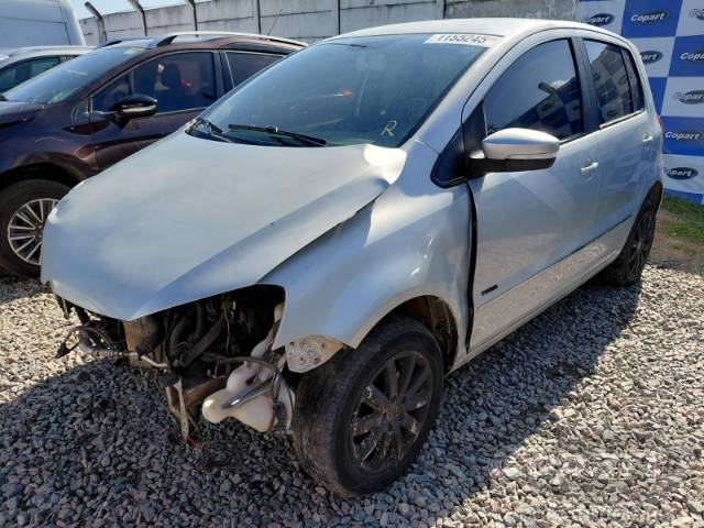 2011 VOLKSWAGEN FOX 