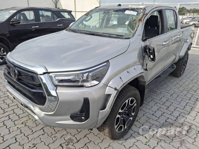 2024 TOYOTA HILUX CD 