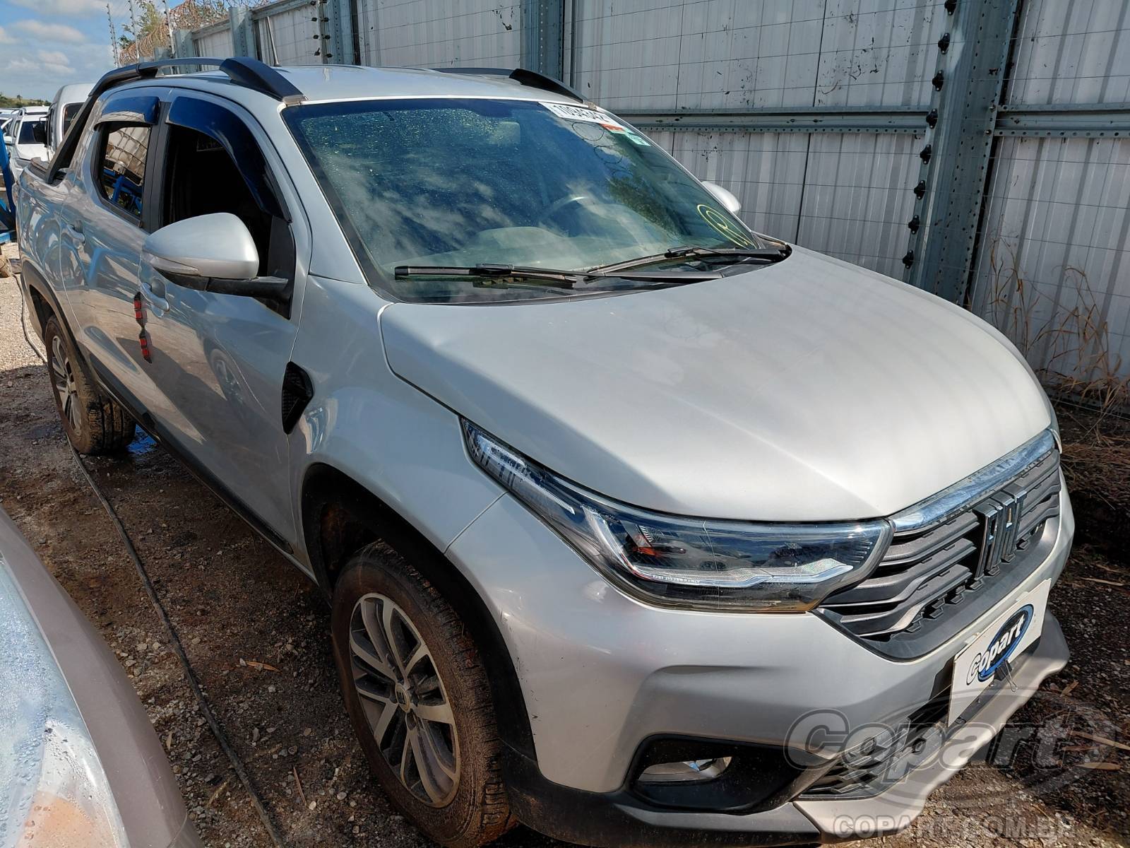 Veículo Fiat Strada Fiat Strada CD 2023 Versão Strada CD Volcano 1.3 Firefly 2023 em leilão