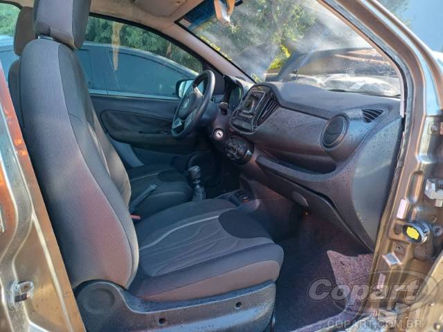 2015 FIAT UNO 