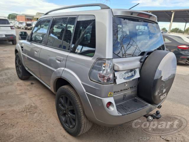 2015 MITSUBISHI PAJERO TR4 