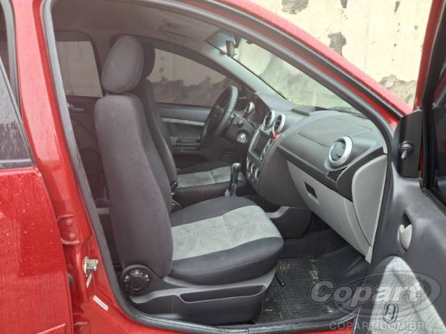 2009 FORD FIESTA SEDAN 