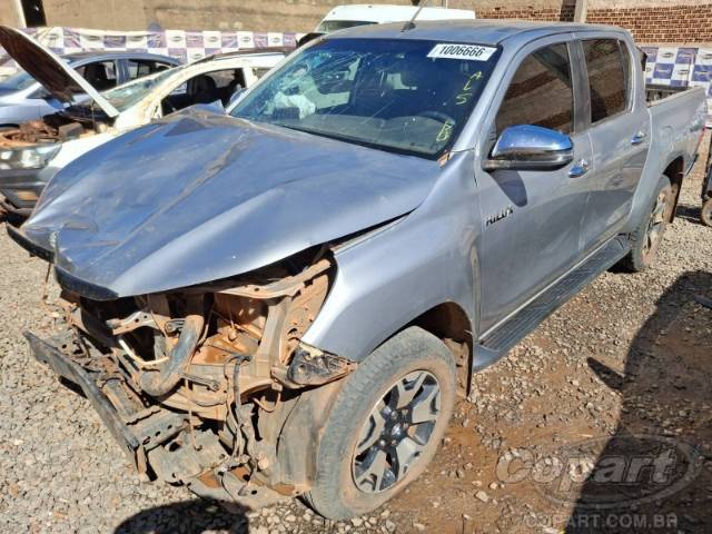 2020 TOYOTA HILUX CD 