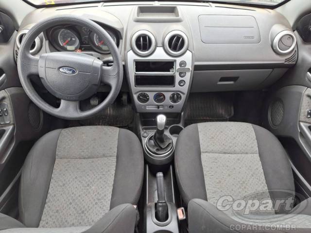 2013 FORD FIESTA 