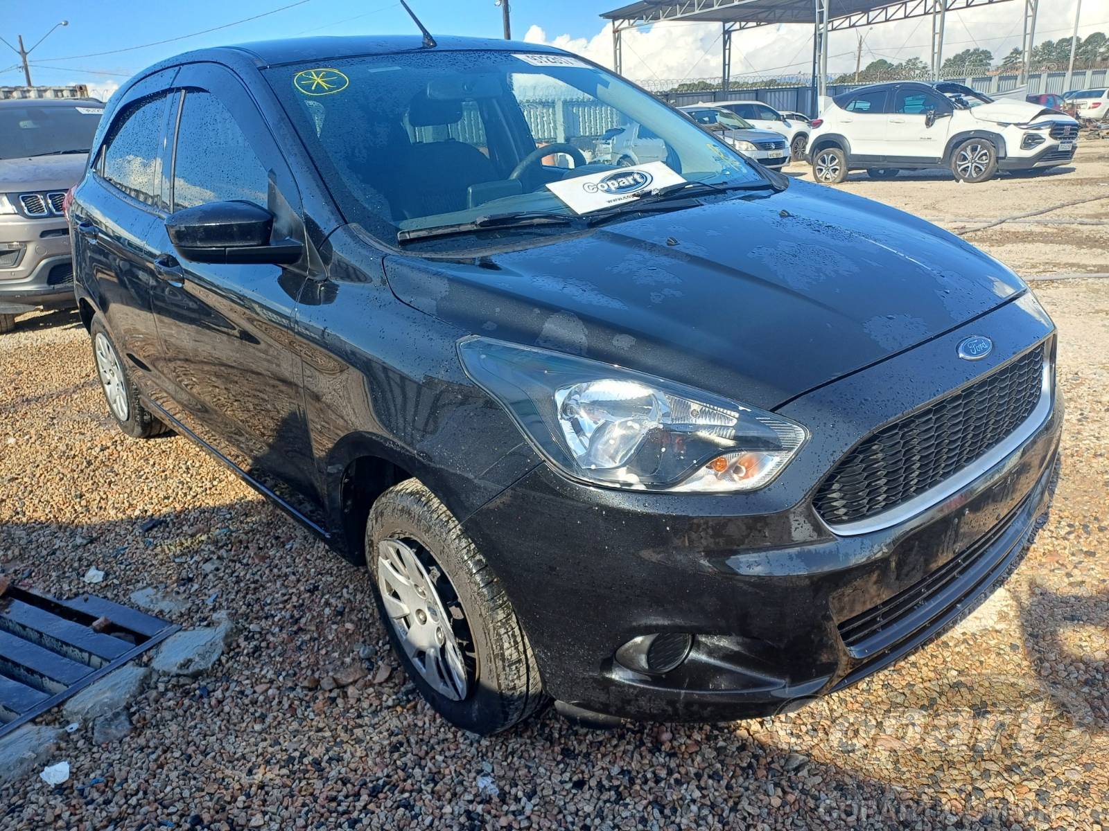 FORD KA 2018 ENCHENTE