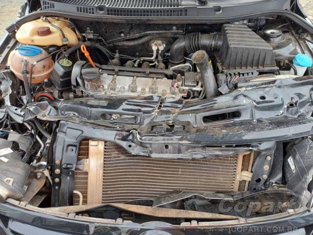 2011 VOLKSWAGEN VOYAGE 