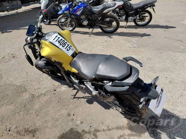2024 HONDA CB 300F 