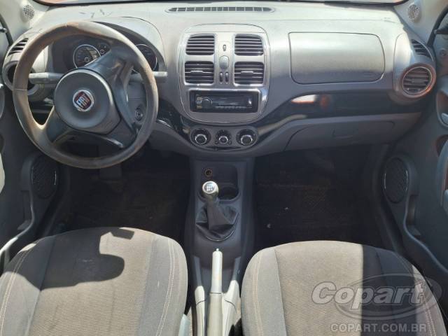 2015 FIAT GRAND SIENA 