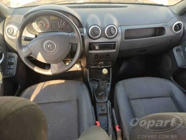 2011 RENAULT LOGAN 