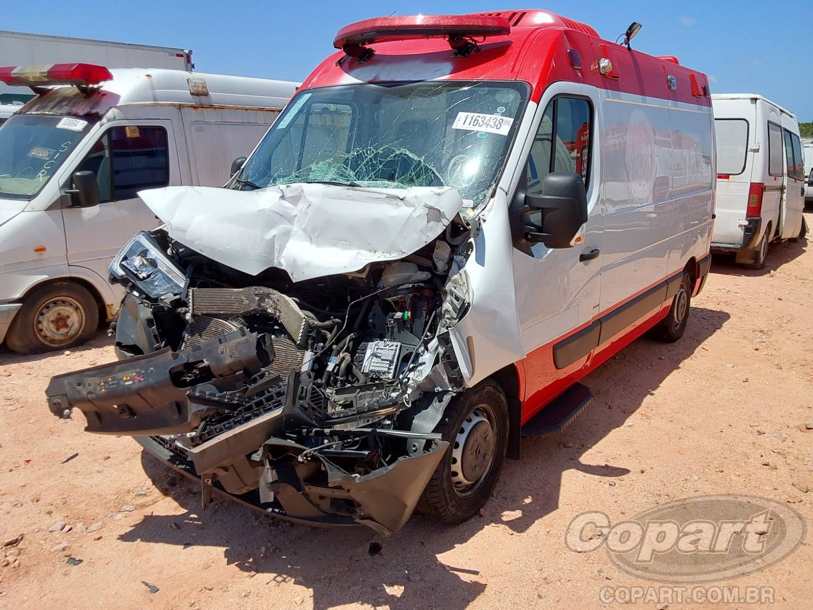 Foto 2: 2025 RENAULT MASTER FURGAO